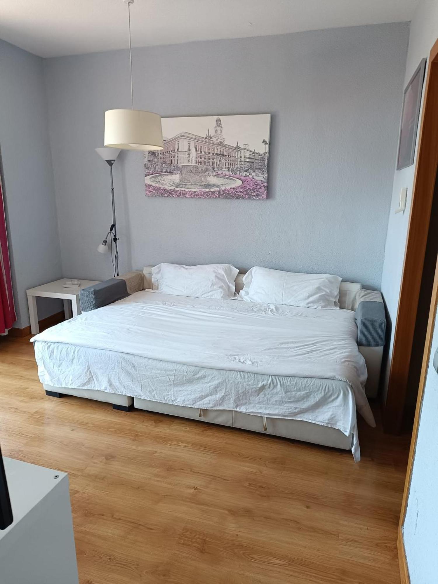 Apartamento Calle Mauricio Legendre Madrid Kültér fotó